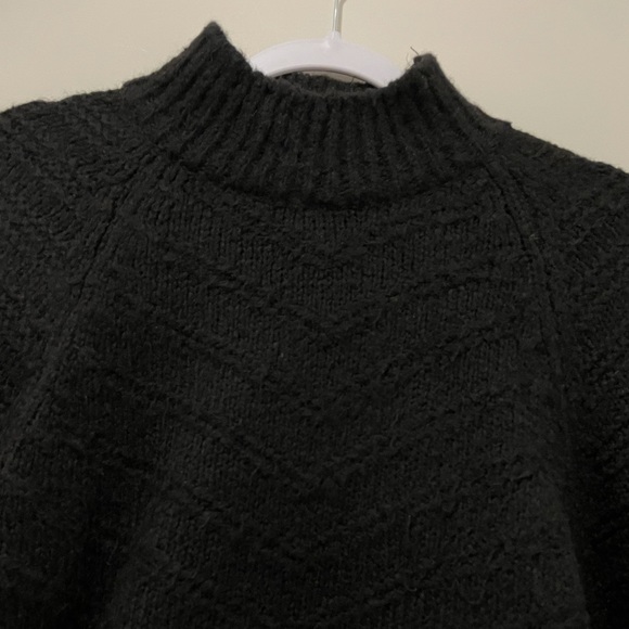 Topshop Black and Grey Cropped Knit Sweater, Long Sleeve, Mock Neck, XS - Picture 4 of 6